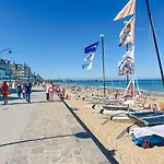 Maison *** 400m plage du sillon et thermes marins